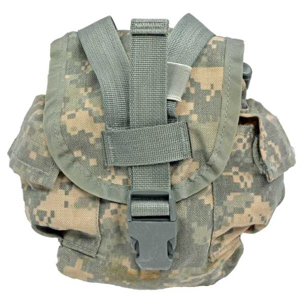 Feldflaschentasche, orig. US "MOLLE II" ACU-digital gebr.
