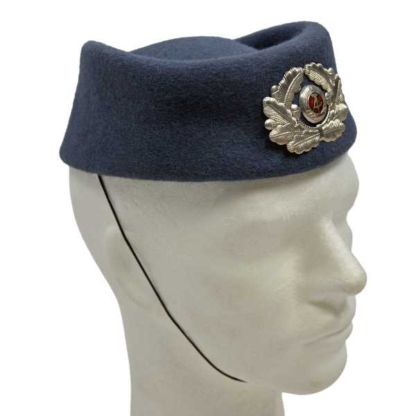 Wintermütze, NVA Damen "Offizier" neuwertig