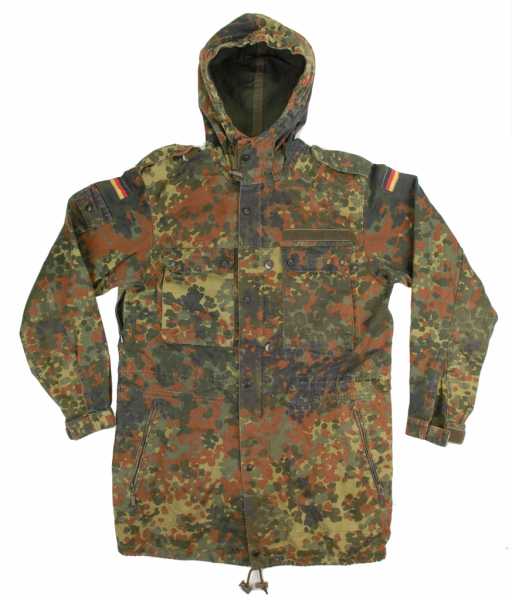 Feldparka o. Futter, Bw flecktarn gebr./rep.